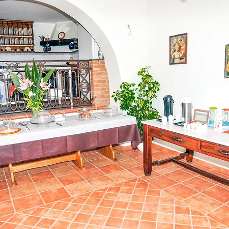 Bed & Breakfast La Casa Rosa Giarre