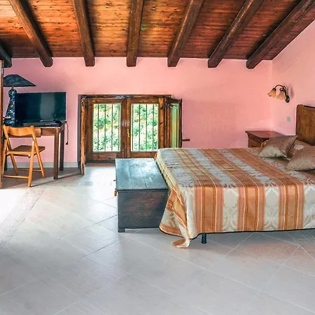 La Casa Rosa
