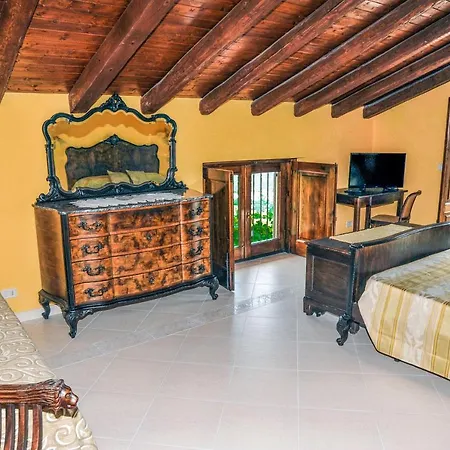La Casa Rosa Nocleg ze śniadaniem Giarre